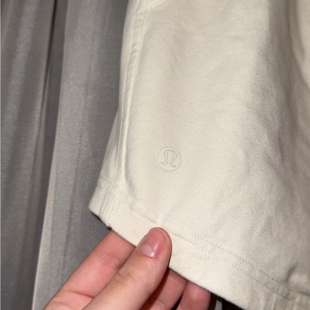 Lululemon Athletica Inner Glow High-Rise Short 3” Bone - Picture 9 of 10